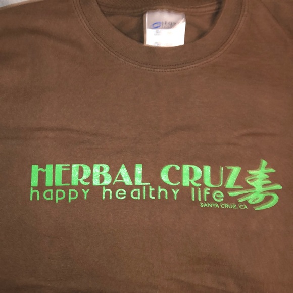 Herbal Cruz T-shirt - Picture 2 of 4